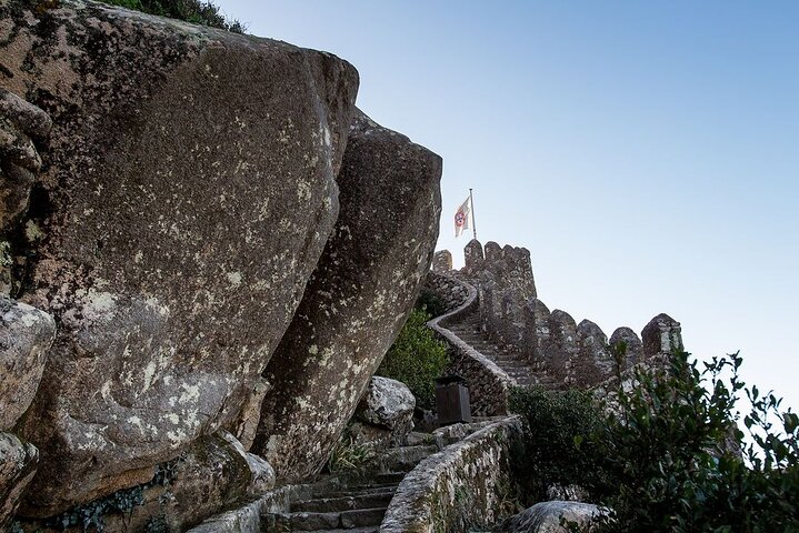 Sintra Private Tour med billetter: Pena Palace & Moorish Castle