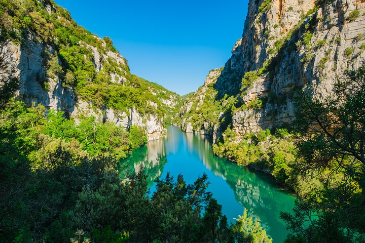 Tour privado de día completo al cañón de Verdon y su lago