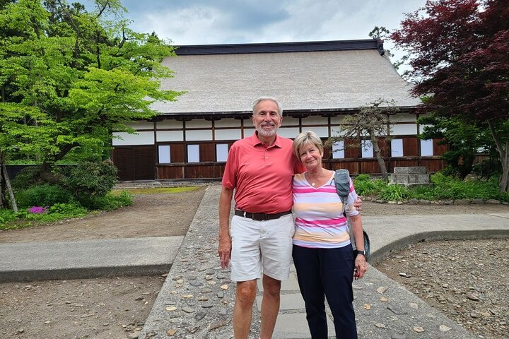 Excursion personnalisée d'une demi-journée à Hirosaki avec Guide local agréé