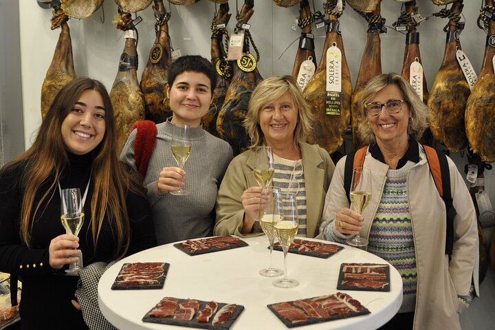 Tour gastronómico matutino por Girona y mercado local