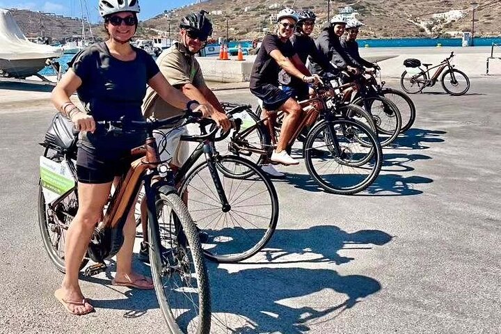 Hotell i nærheten av Ios Culture & Flavor E-Bike Tour: Chora & Diaseli