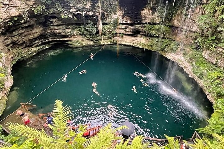 Guidad tur till Chichén Itzá och Cenote och Valladolid med lunch