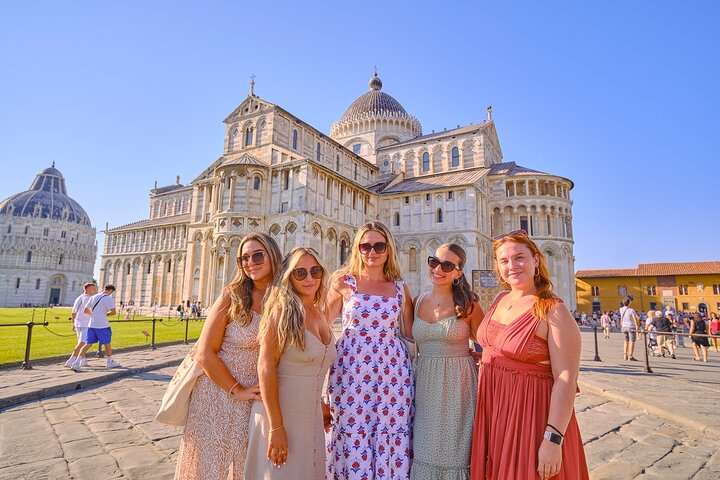 Pisa, Siena, San Gimignano met lunch en wijnproeverij bij een wijnmakerij