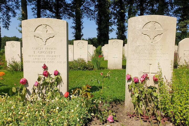 6-timers Battle of Arnhem-tur med bil med privat guide