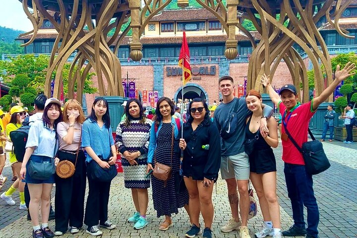 Visite d'une journée complète en petit groupe du Golden Bridge et des collines de Ba Na