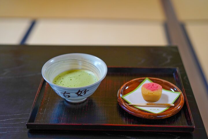 Himeji Castle Easy Bike Tour : Samurai Geschichte, Garten & Matcha