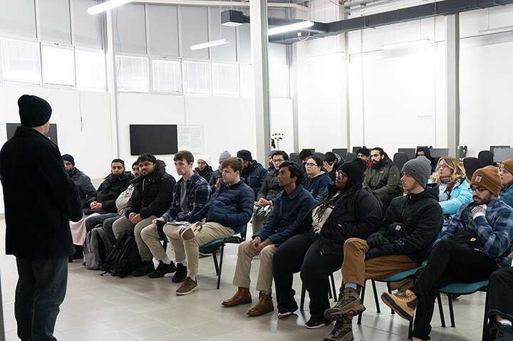 Von Sarajevo : Srebrenica Genocide Memorial Study Tour