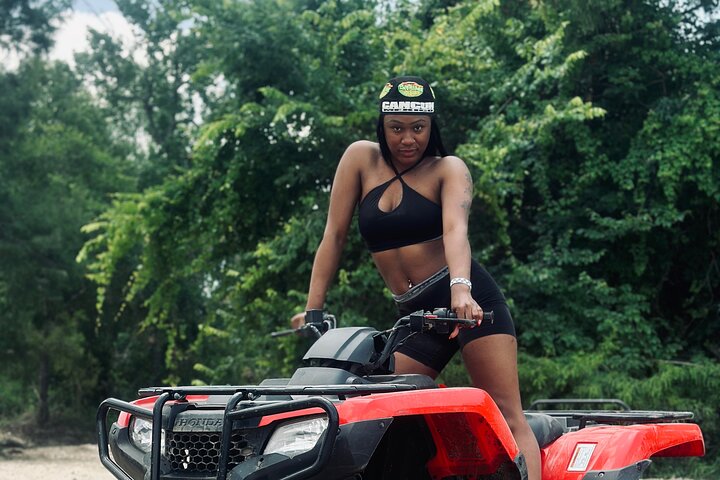 Entrada para o HTX Adventure Park – A taxa de aluguer do ATV não está incluída