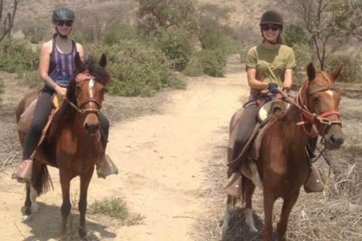 4-stündiges Reiten, Inka-Pyramiden im größten Trockenwald der Welt