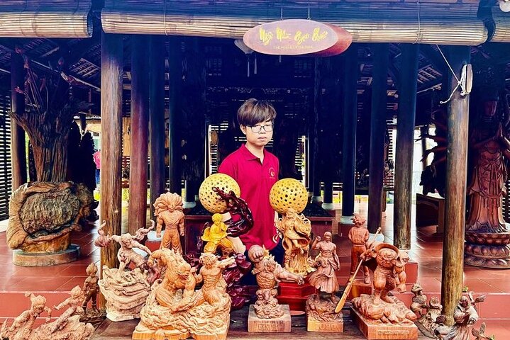 Hoi An Erfahrung 3 Stunden Holzschnitzkurs mit lokalem Künstler