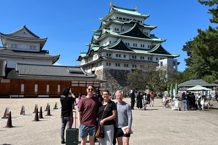 Tour personalizzato privato di un'intera giornata a Nagoya con guida nazionale autorizzata