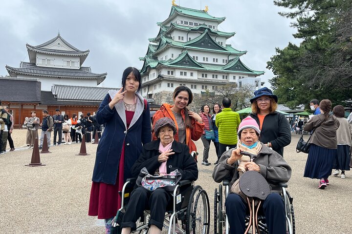 Tour personalizzato privato di un'intera giornata a Nagoya con guida nazionale autorizzata