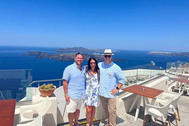 Santorini Weinabenteuer mit 12 Weinproben, Tapas und Sonnenuntergang
