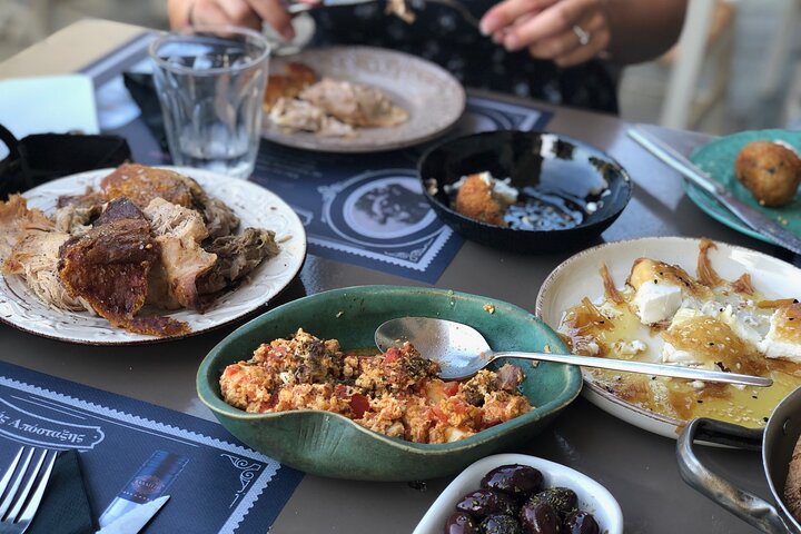 Ekologisk Olive Grove tur & Olivoljeprovning & lunch i Kalamata!