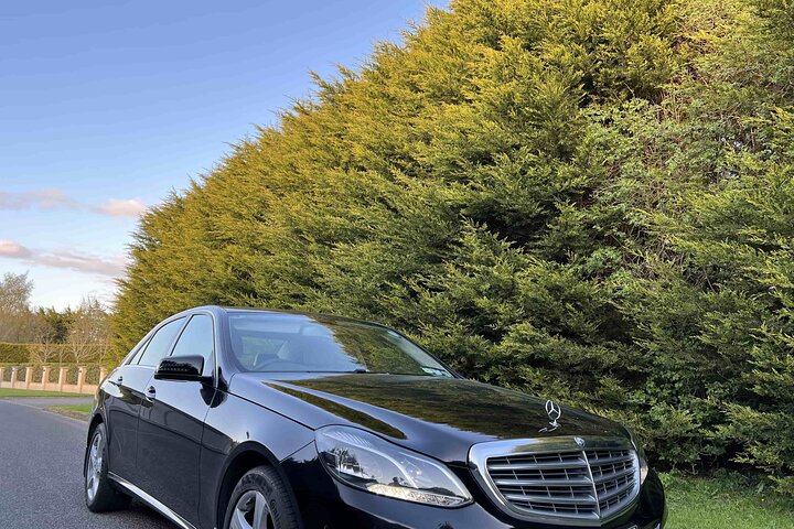 Chauffeur Giants Causeway og Belfast Private Day Tour fra Dublin