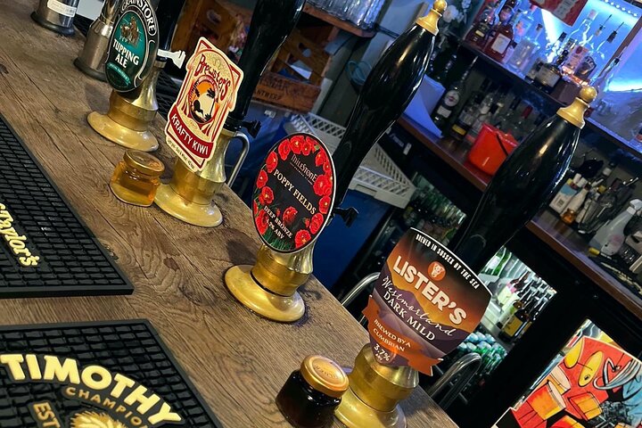 Oakham Private Historische Pub Walking Tour mit kostenlosen Getränken!