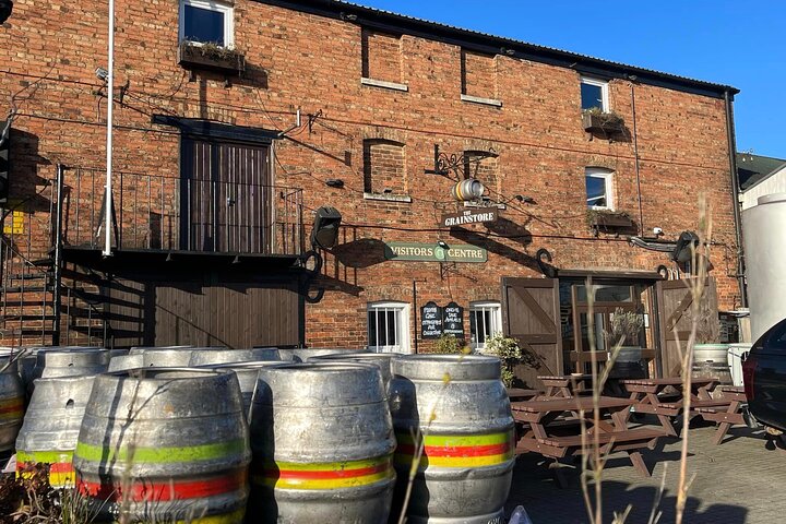 Oakham Private Historische Pub Walking Tour mit kostenlosen Getränken!
