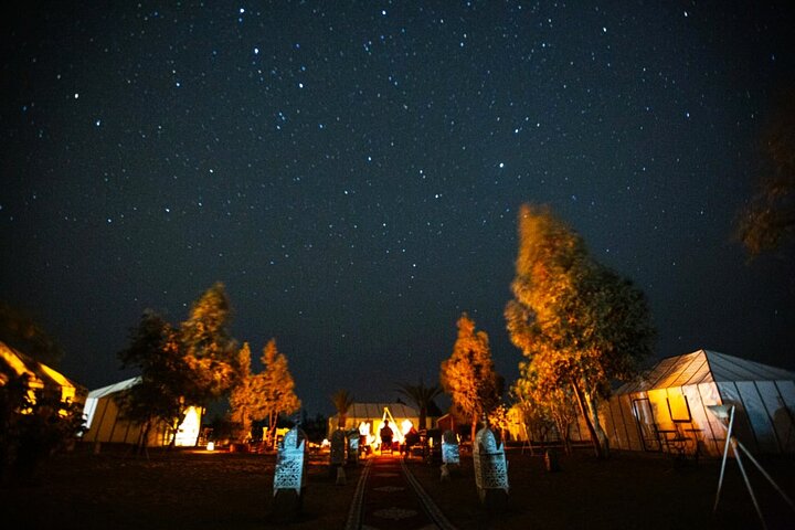 Exclusieve Merzouga Desert Safari: Kamelentocht, zandsurfen & diner