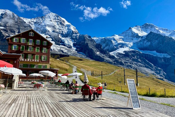 Lauterbrunnen, Jungfrau og Grindelwald Tour | Fra Bern