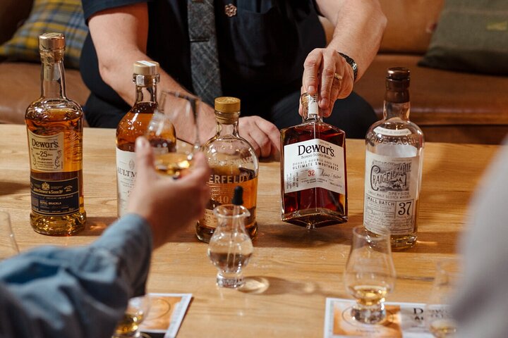 1 times smagning af sjældneste og ældste whiskyer