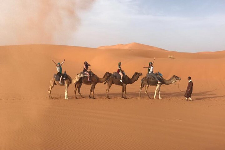 3-tägige Gruppentour von Errachidia zum Luxus-Wüstencamp Merzouga
