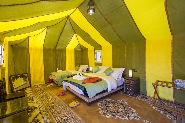 3-tägige Gruppentour von Errachidia zum Luxus-Wüstencamp Merzouga