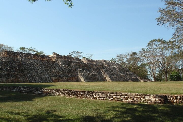 Cascata turchese di El Salto e sito archeologico Maya di Pomoná