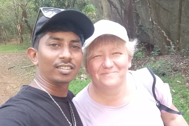 Traslados desde el Aeropuerto de Colombo a cualquier ciudad Srilanka