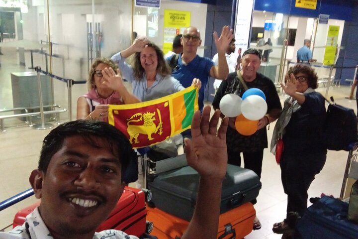 Traslados desde el Aeropuerto de Colombo a cualquier ciudad Srilanka
