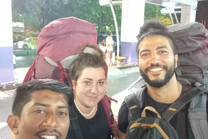 Traslados desde el Aeropuerto de Colombo a cualquier ciudad Srilanka