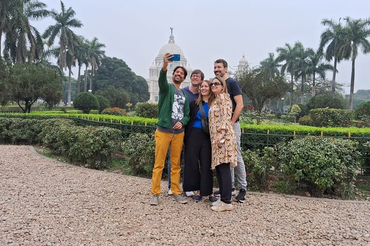 Calcutta à Bhubaneshwar via la réserve de tigres et la forêt de mangroves