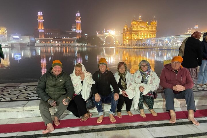 Nachtceremonie van de Gouden Tempel en lichtbezoektour met Pick-Drop