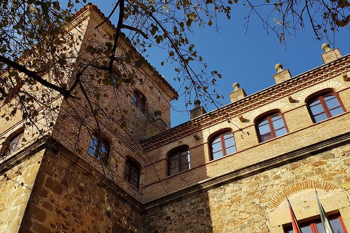 Patrimonio Medieval de Cáceres - Casco Antiguo, Catedral y Palacio Carvajal