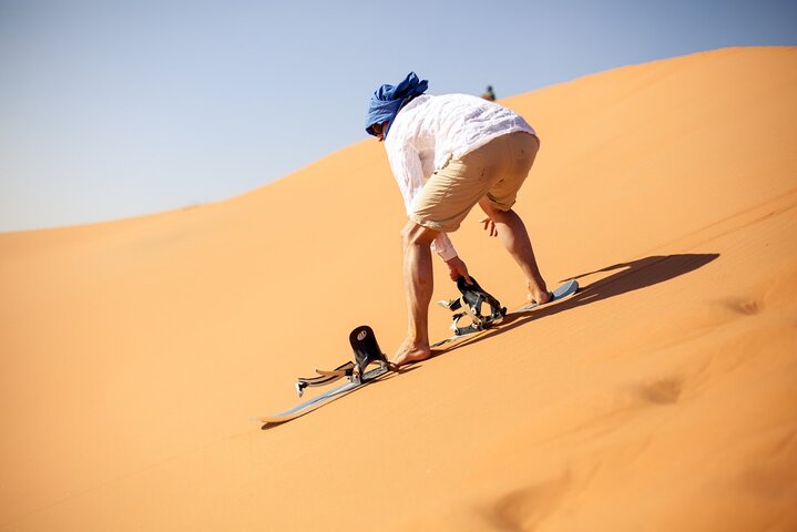 Exclusieve Merzouga Desert Safari: Kamelentocht, zandsurfen & diner