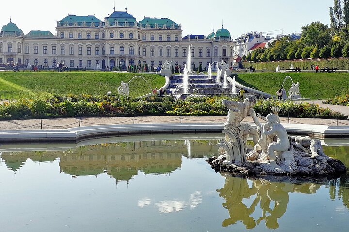 Private Wien Highlights Geschichtsspaziergang — Zweiter Weltkrieg und Nachkriegs-Wien