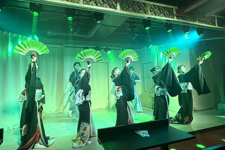 Tokyo Japonais Dance Cabaret Show Asakusa-Kaguwa