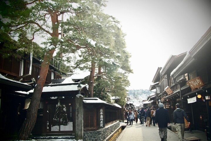 1 Stunde privates Fotoshooting im Gifu Hida-Takayama