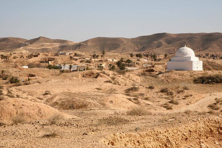 Tour in Berbers and Travellers Twelve and Tozeur in 2 days