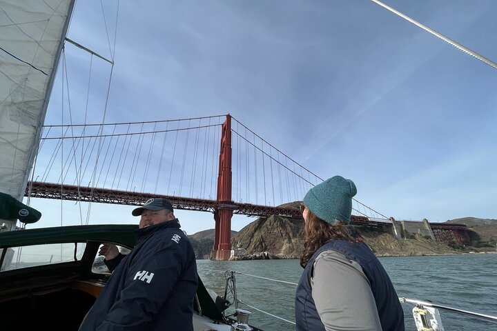 2hr. Esperienza di navigazione privata sulla baia di San Francisco (6 Ospiti)