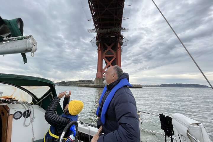 2hr. Esperienza di navigazione privata sulla baia di San Francisco (6 Ospiti)