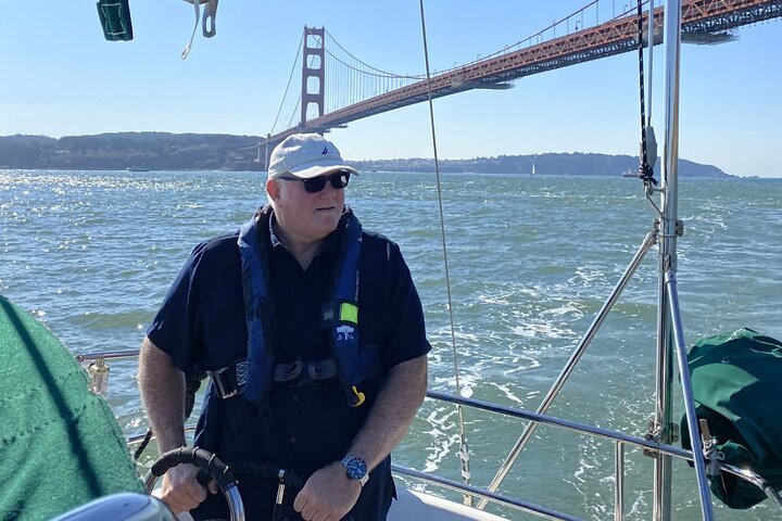 2hr. Esperienza di navigazione privata sulla baia di San Francisco (6 Ospiti)