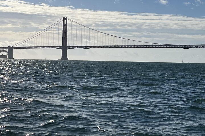 2hr. Esperienza di navigazione privata sulla baia di San Francisco (6 Ospiti)
