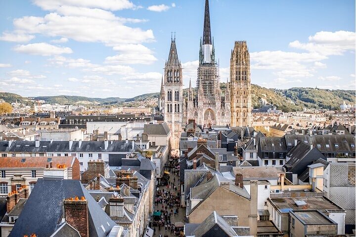 Recorrido a pie con guía por las atracciones imprescindibles de Rouen