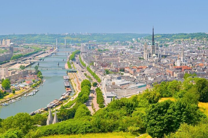 Recorrido a pie con guía por las atracciones imprescindibles de Rouen