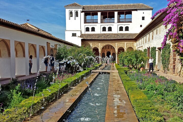 Vandretur i Alhambra, Nasrid Palaces og Generalife