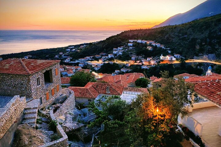 Riviera Tour Borsh-Qeparo-Himare-Porto Palermo-Vuno-Dhermi