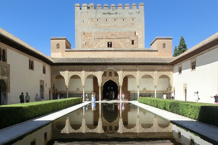 Vandretur i Alhambra, Nasrid Palaces og Generalife
