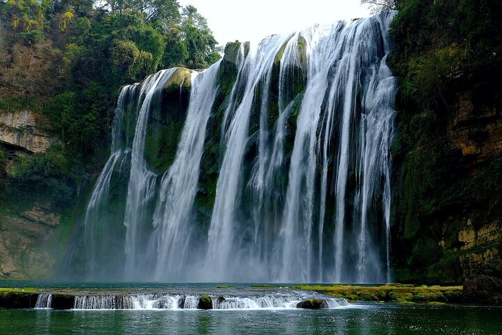 Private Tour zum Wasserfall Guiyang Huangguoshu mit Mittagessen