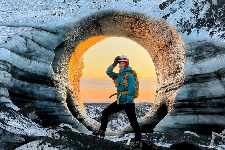 Desde Reikiavik: excursión de un día a la cueva de hielo de Katla y la costa sur