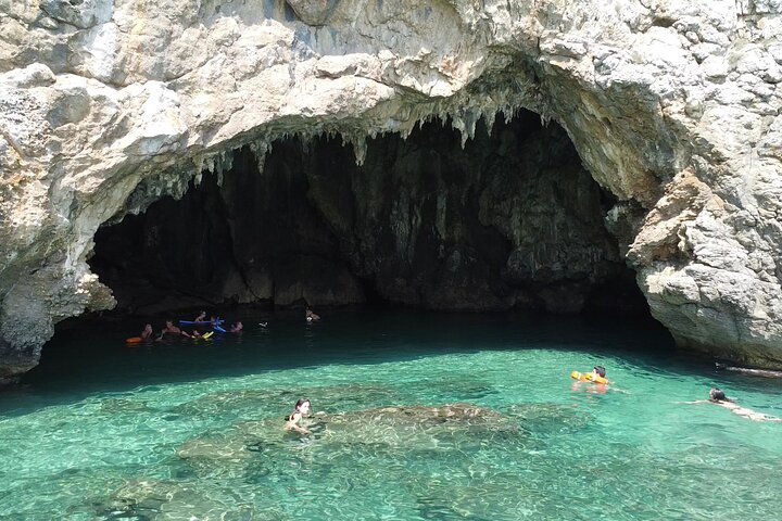 Visite privée VIP de la grotte bleue